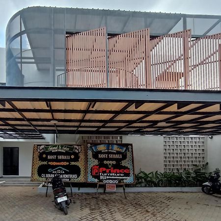 Urbanview Hotel Subali Purwokerto Ngoại thất bức ảnh
