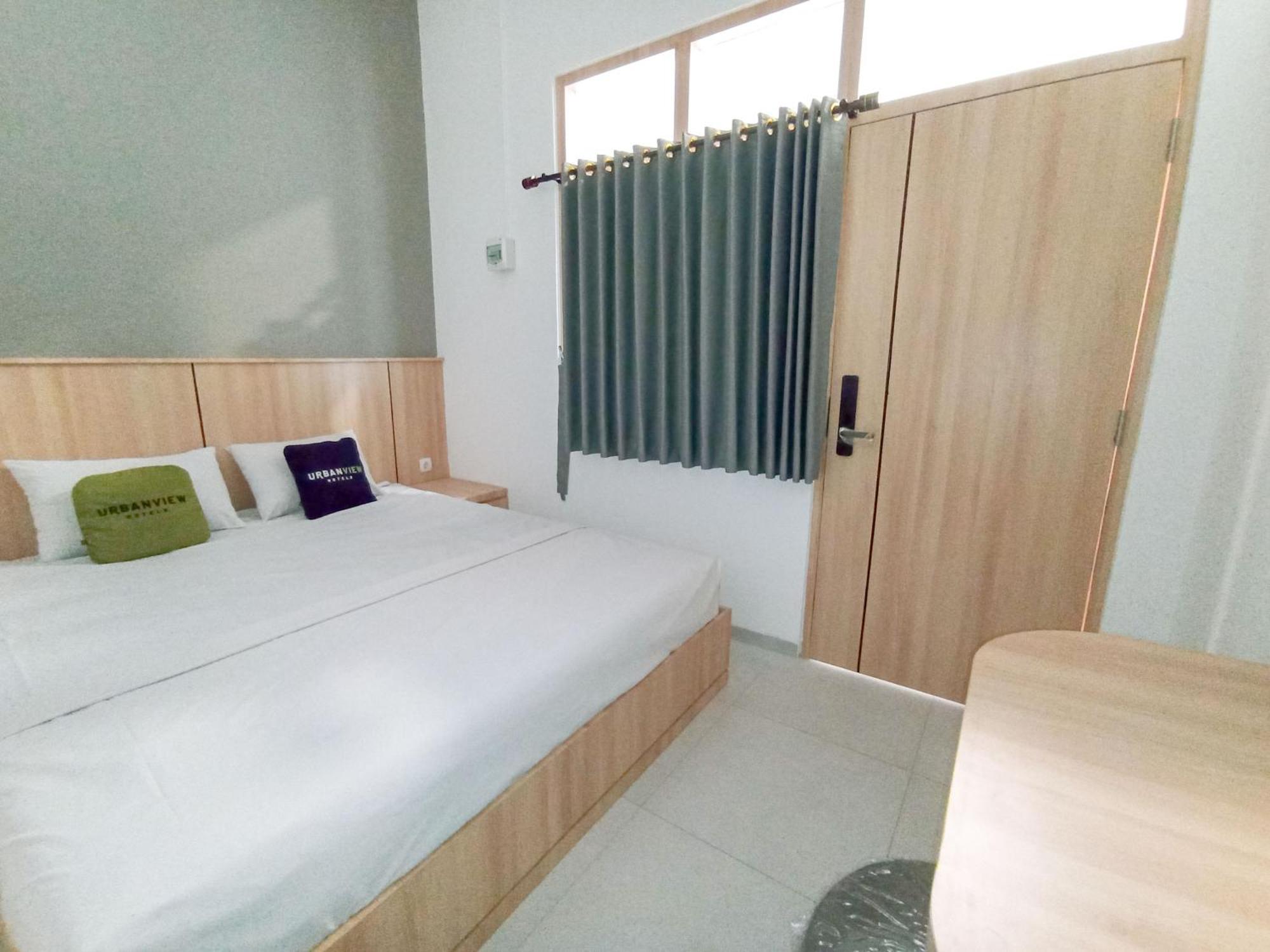 Urbanview Hotel Subali Purwokerto Ngoại thất bức ảnh