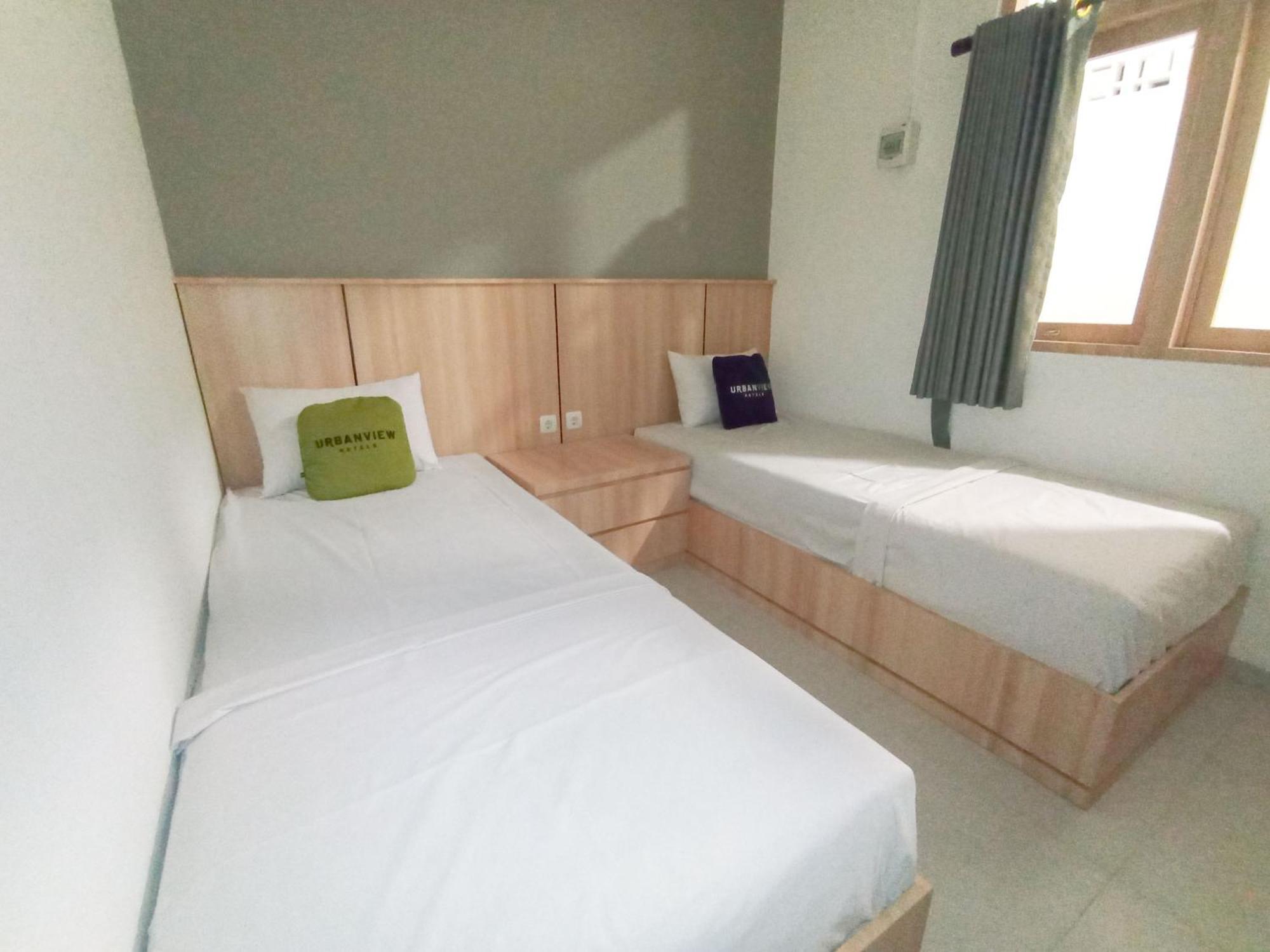 Urbanview Hotel Subali Purwokerto Ngoại thất bức ảnh