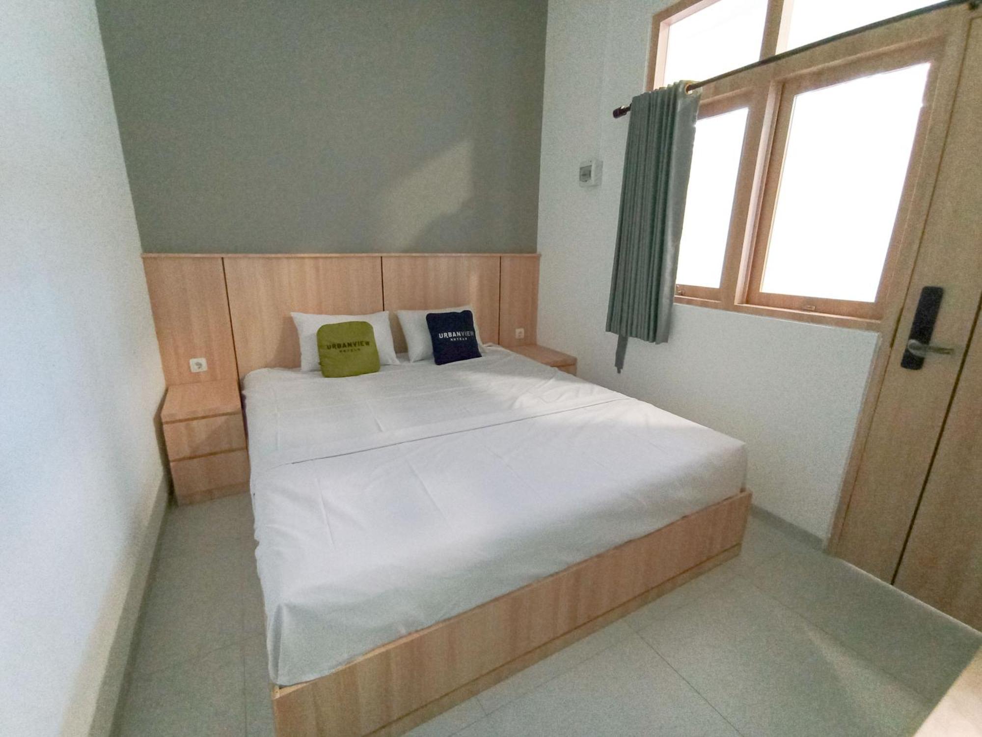 Urbanview Hotel Subali Purwokerto Ngoại thất bức ảnh
