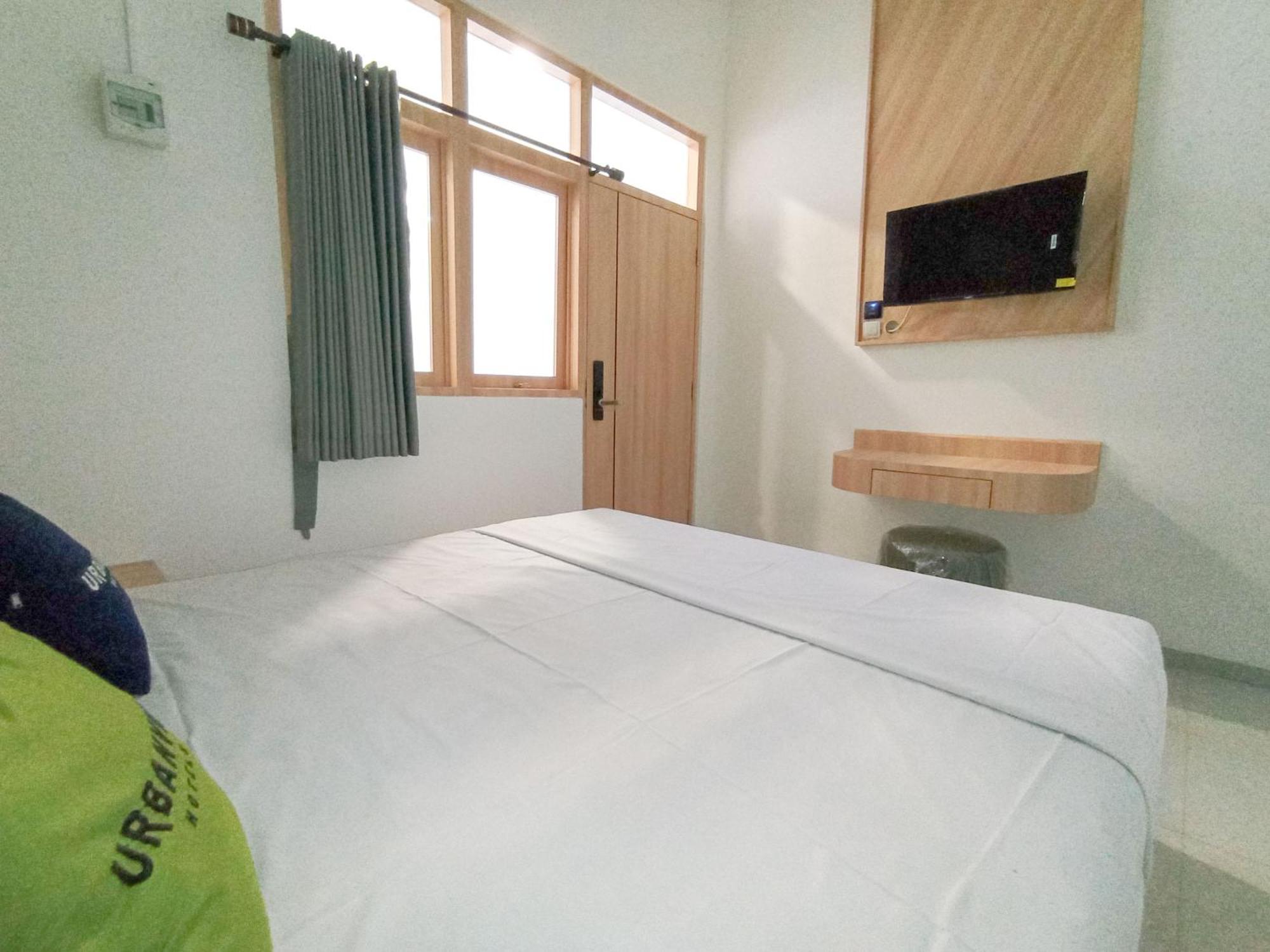 Urbanview Hotel Subali Purwokerto Ngoại thất bức ảnh